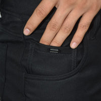 NEGRO
