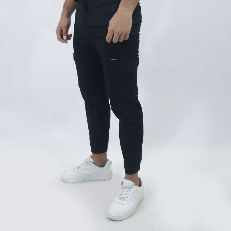 NEGRO