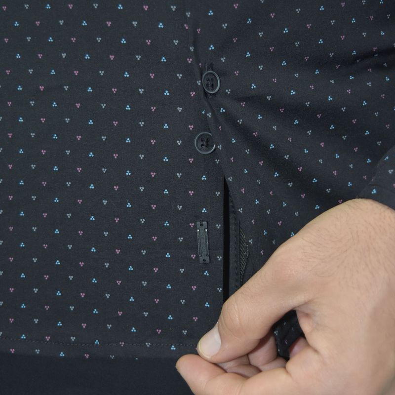 NEGRO