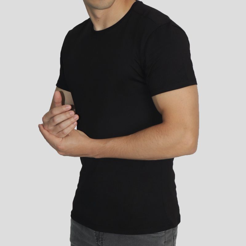 NEGRO