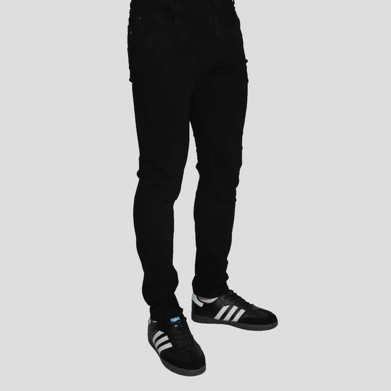 NEGRO