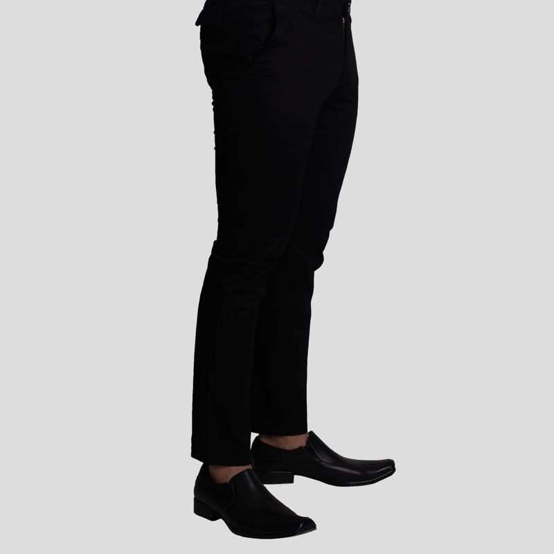 NEGRO