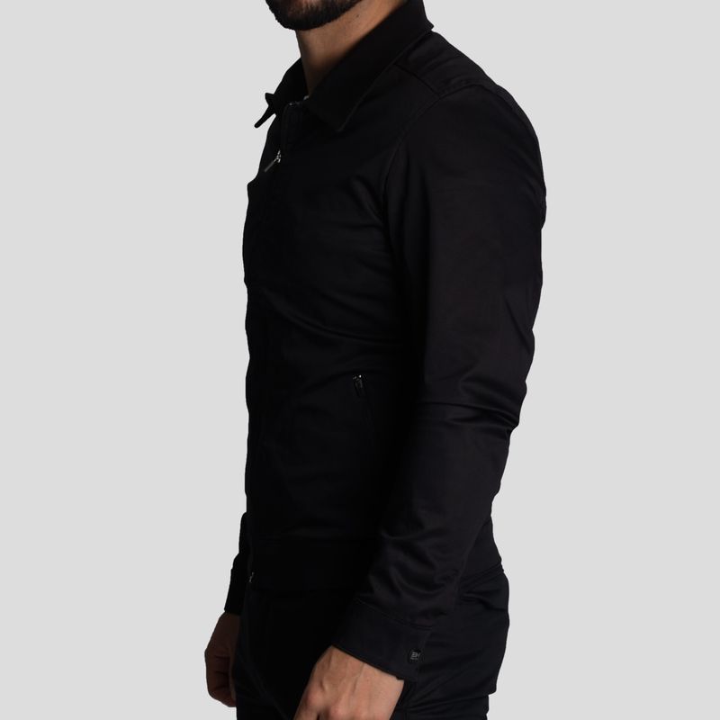 NEGRO